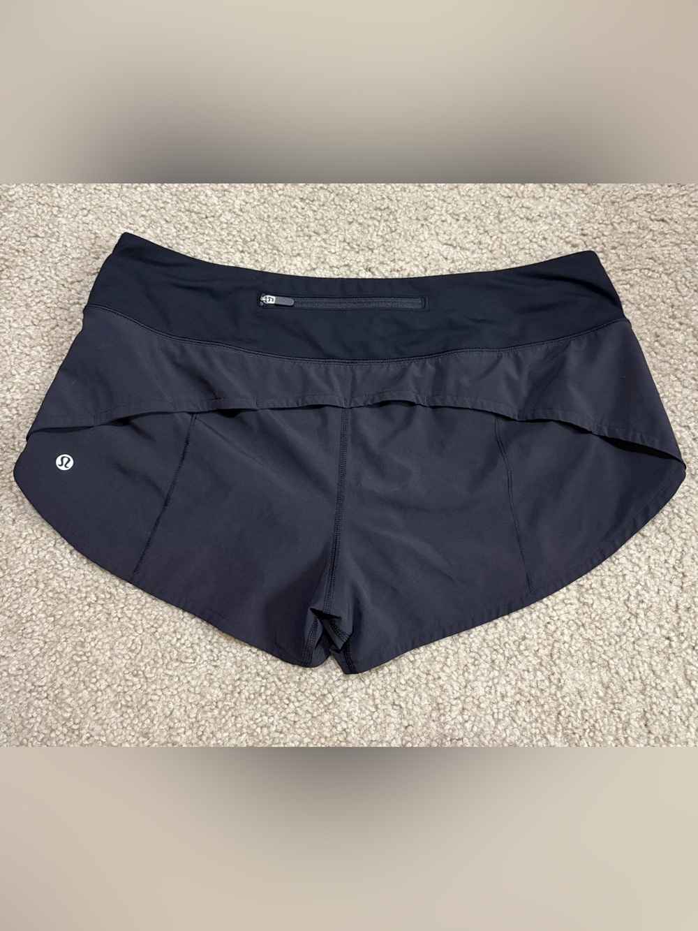 Lululemon Speed Up Shorts in Black 10 AEPHI